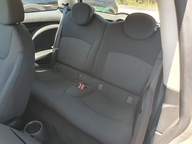 
								MINI Cooper D 1.6D 110CV Cooper D full									