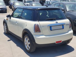 MINI Cooper D 1.6D 110CV Cooper D