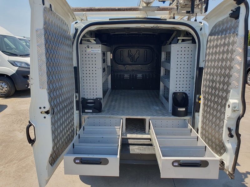 
								FIAT Doblò 1.6 MultiJet 105CV S&S E5 PC-TN Cargo SX full									