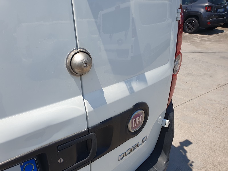 
								FIAT Doblò 1.6 MultiJet 105CV S&S E5 PC-TN Cargo SX full									