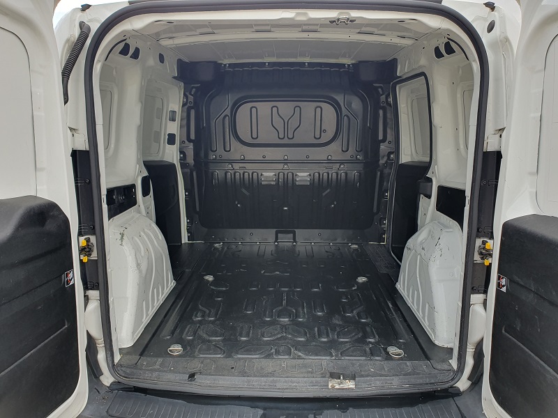 
								FIAT Professional Doblò 1.3 MultiJet-2 95CV E6 PC-TN Cargo SX P. Lat. full									