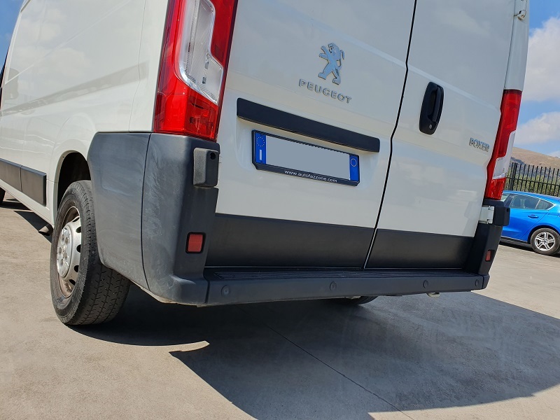 
								PEUGEOT Boxer 335 2.2 BlueHDi 140CV S&S FAP Cargo L3H2 full									