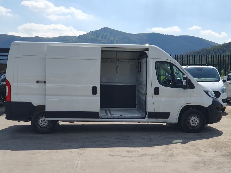 
								PEUGEOT Boxer 335 2.2 BlueHDi 140CV S&S FAP Cargo L3H2 full									