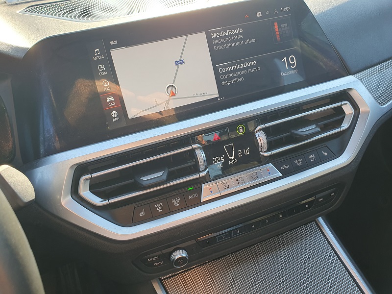 
								BMW Serie 3 320d 2.0 190CV S&S Automatic M-Sport full									