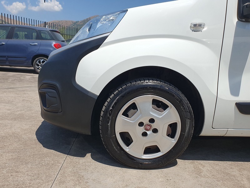 
								FIAT Fiorino 1.3 MultiJet-2 95CV E6 Cargo SX P. Lat. full									