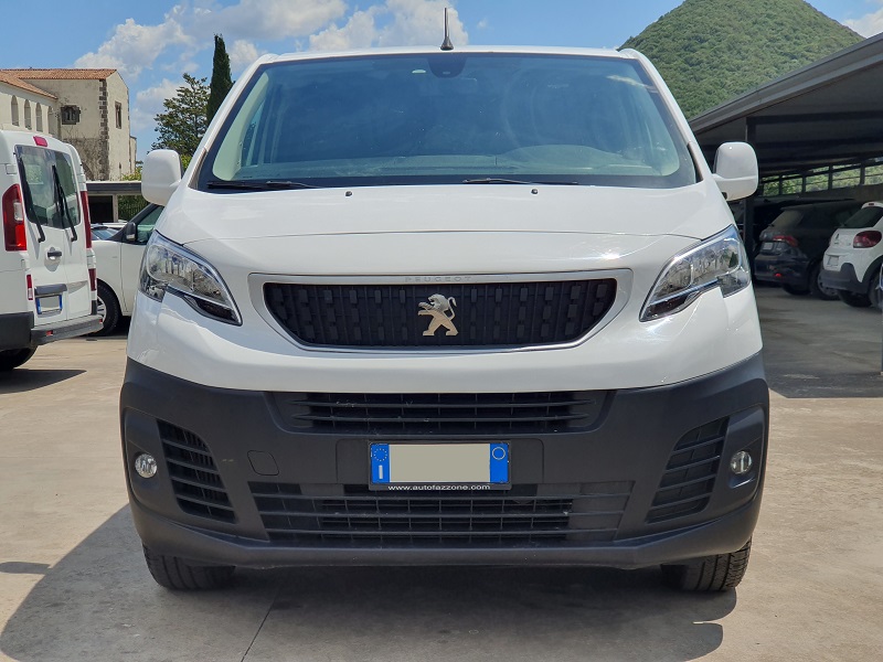 
								PEUGEOT Expert 2.0 BlueHDI 120CV S&S L3H1 Cargo Premium Long full									