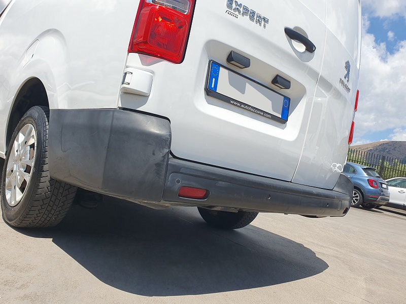 
								PEUGEOT Expert 2.0 BlueHDI 120CV S&S L3H1 Cargo Premium Long full									