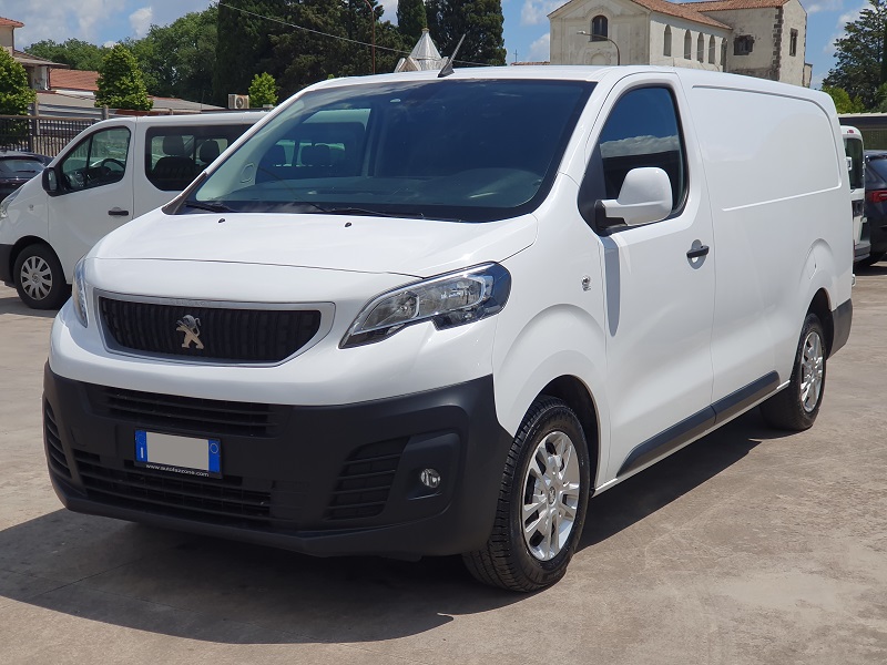 
								PEUGEOT Expert 2.0 BlueHDI 120CV S&S L3H1 Cargo Premium Long full									