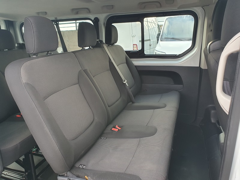 
								RENAULT Trafic T29 2.0 dCi 120CV S&S PL-TN M1 9 Posti Zen Heavy full									