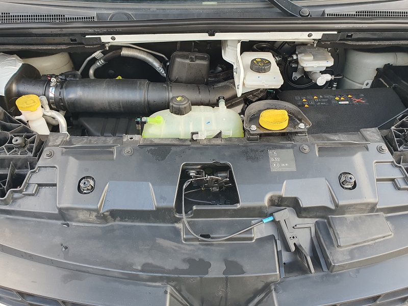 
								RENAULT Trafic T29 2.0 dCi 120CV S&S PL-TN M1 9 Posti Zen Heavy full									