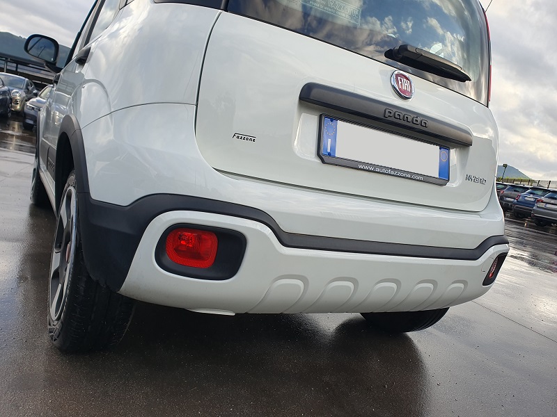 
								FIAT Panda 1.0 FireFly 70CV S&S Hybrid City Cross full									