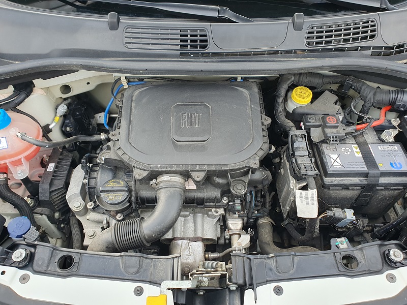 
								FIAT Panda 1.0 FireFly 70CV S&S Hybrid City Cross full									