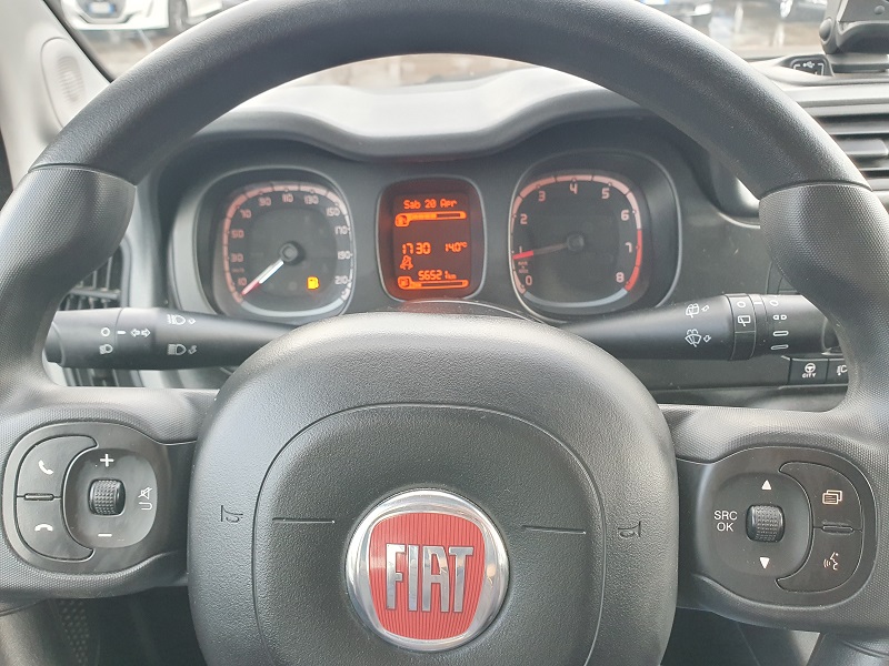 
								FIAT Panda 1.0 FireFly 70CV S&S Hybrid City Cross full									