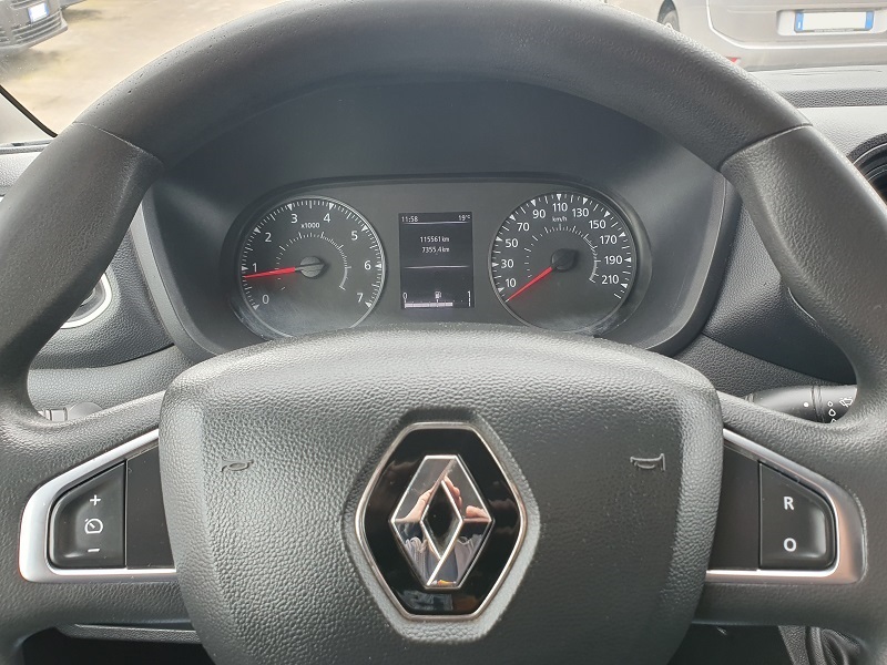 
								Renault Master T35 2.3 dCi 135CV L2H2 FNAX 0°C ICE full									