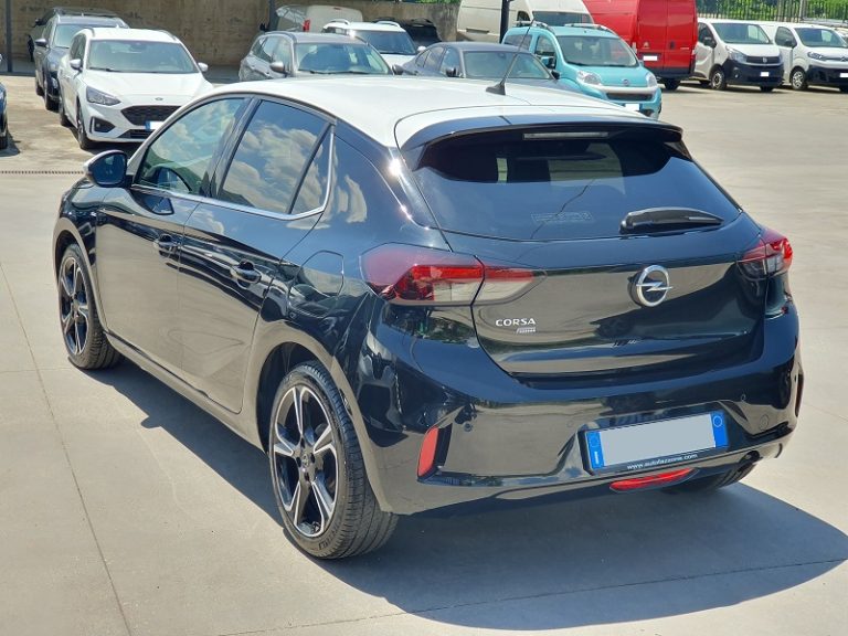 Opel Corsa F 1.2 75CV Elegance