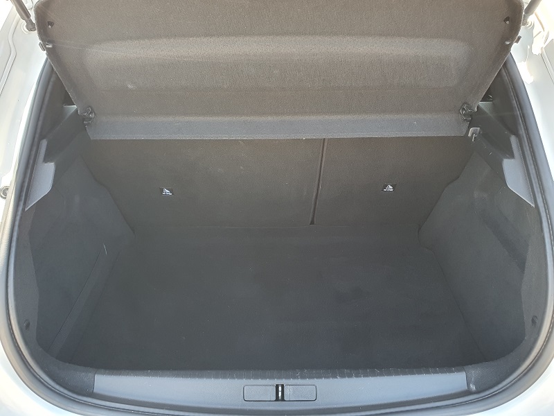 
								Peugeot e-208 136CV Motore Elettrico Active Pack 50kWh full									