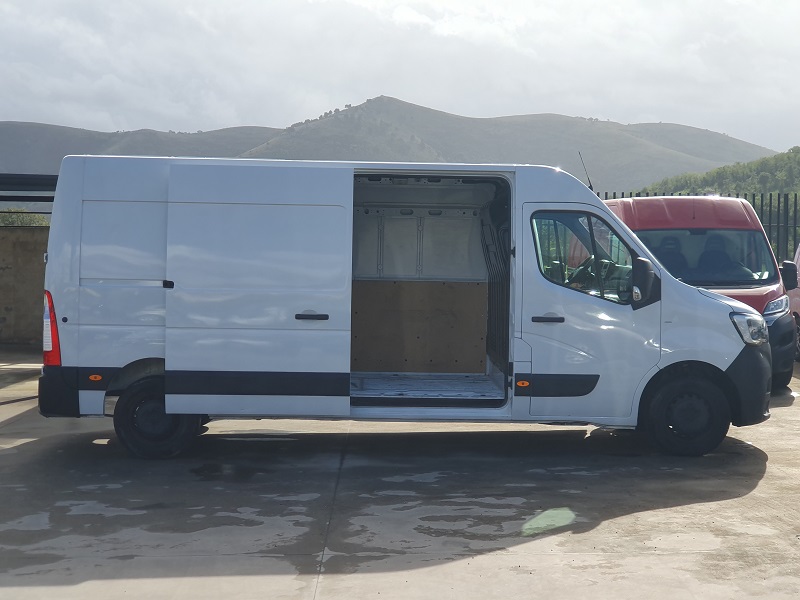 
								Renault Master T35 2.3 dCi 135CV L3H2 P. Lat. ICE full									