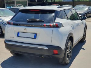 PEUGEOT 2008 1.5 BlueHDI 110CV S&S Allure
