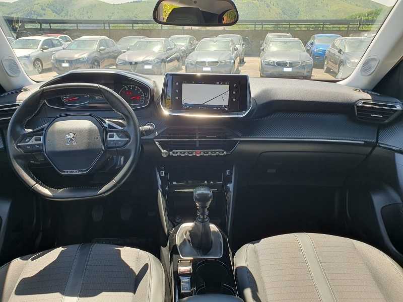
								PEUGEOT 2008 1.5 BlueHDI 110CV S&S Allure full									