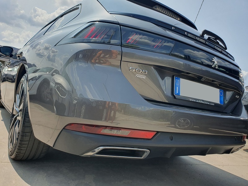 
								PEUGEOT 508 SW 1.5 BlueHDI 130CV S&S EAT8 GT full									