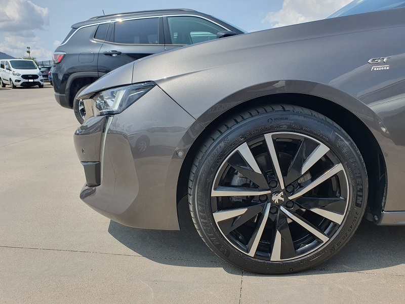 
								PEUGEOT 508 SW 1.5 BlueHDI 130CV S&S EAT8 GT full									