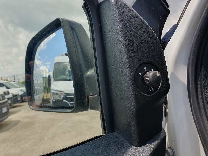 
								FIAT Doblò 1.6 MultiJet-2 105CV E6 S&S Doppia Porta Lat. Lounge full									