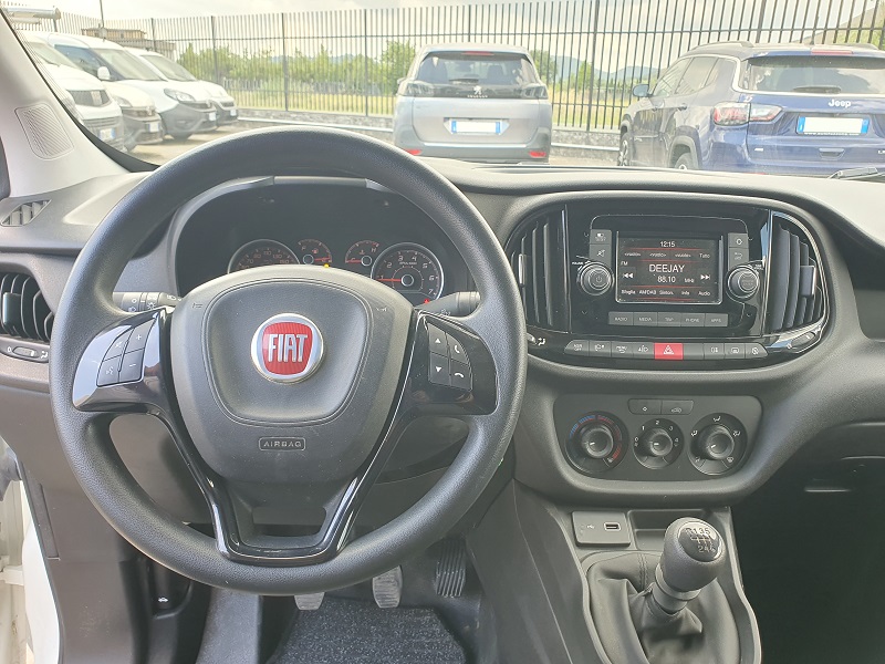 
								FIAT Doblò 1.6 MultiJet-2 105CV E6 S&S Doppia Porta Lat. Lounge full									