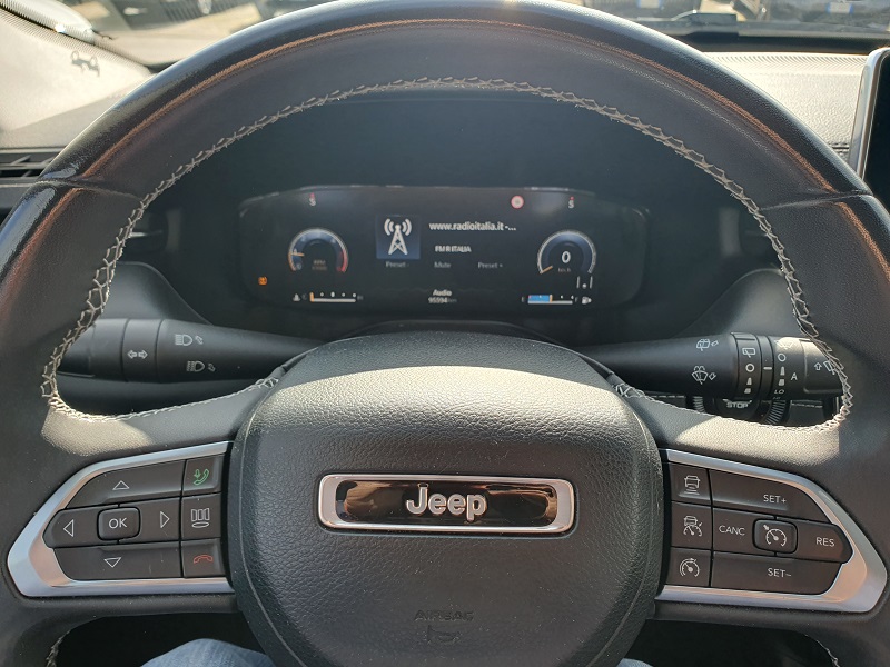
								JEEP Compass 1.6 MultiJet-2 130CV S&S 2WD Limited full									