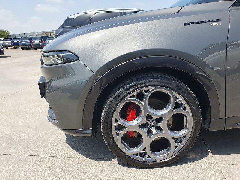 
								ALFA ROMEO Tonale 1.5 Hybrid 130CV TCT7 Edizione Speciale full									