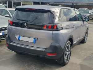 PEUGEOT 5008 1.5 BlueHDI 130CV S&S Allure