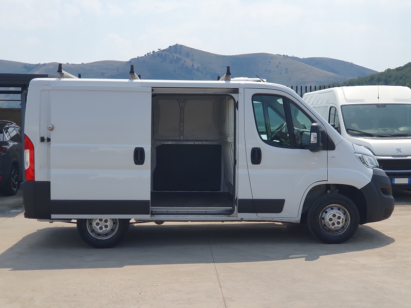 
								CITROËN Jumper 33 2.2 BlueHDi 120CV S&S L1H1 Cargo full									