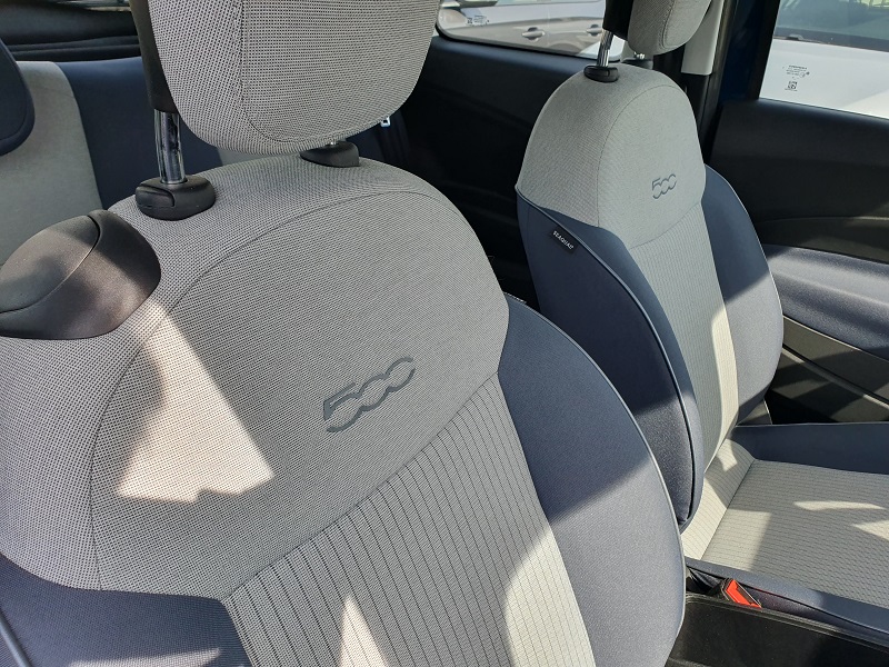 
								FIAT Nuova 500e 118CV Berlina 3 Porte Icon 42kWh full									
