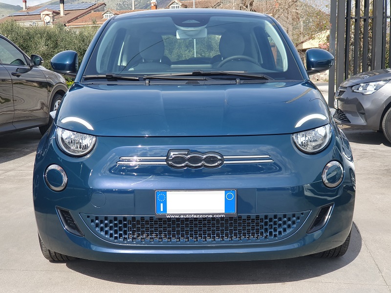
								FIAT Nuova 500e 118CV Berlina 3 Porte Icon 42kWh full									