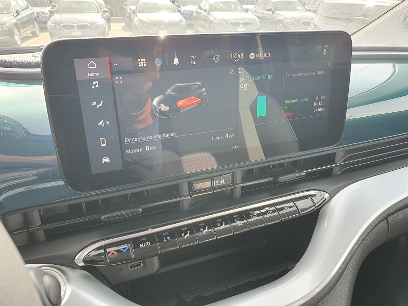 
								FIAT Nuova 500e 118CV Berlina 3 Porte Icon 42kWh full									
