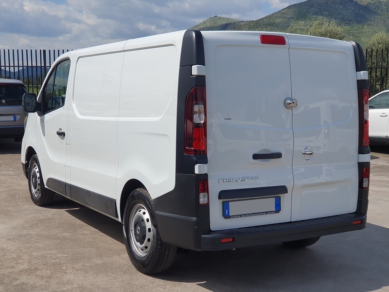 
								NISSAN Primastar 29 2.0 dCi 110CV S&S L1H1 Van Acenta full									