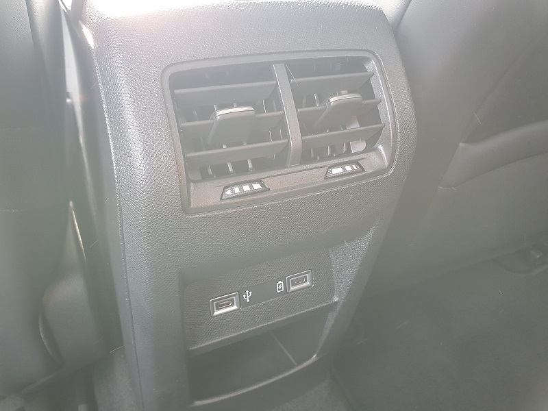 
								PEUGEOT 308 SW 1.5 BlueHDI 130CV S&S EAT8 Allure Pack full									