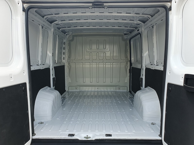 
								OPEL Movano 33 2.2 BlueHDI 140CV S&S L1H1 Cargo Edition full									