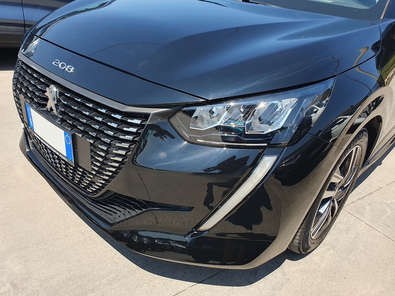 
								PEUGEOT 208 1.2 PureTech Turbo 100CV S&S Allure Pack full									