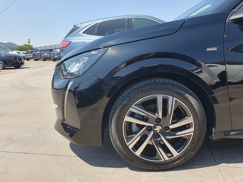 
								PEUGEOT 208 1.2 PureTech Turbo 100CV S&S Allure Pack full									