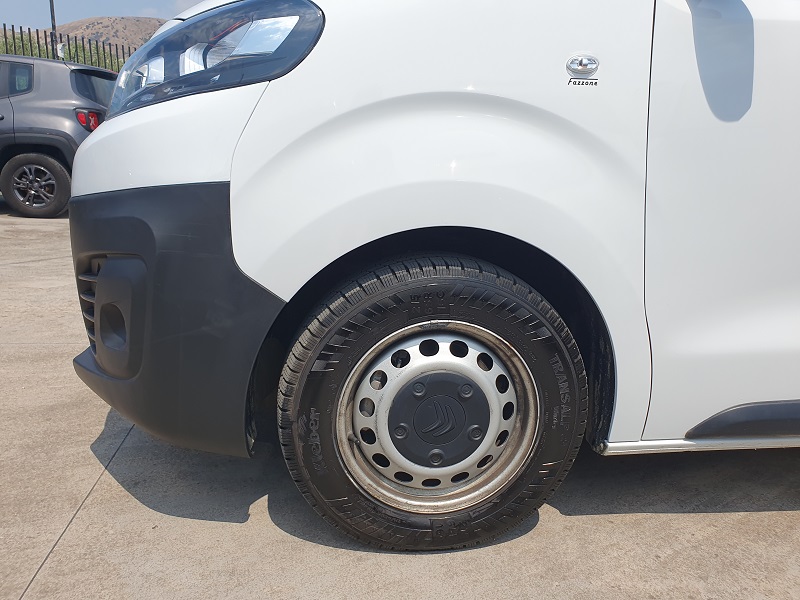 
								CITROËN Jumpy 1.5 BlueHDi 100CV S&S L2H1 Cargo M Comfort full									
