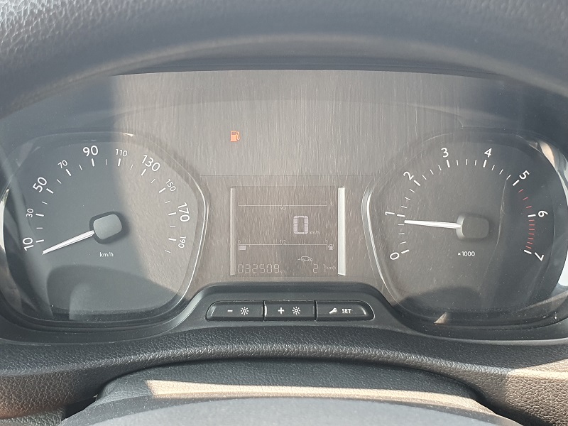 
								CITROËN Jumpy 1.5 BlueHDi 100CV S&S L2H1 Cargo M Comfort full									