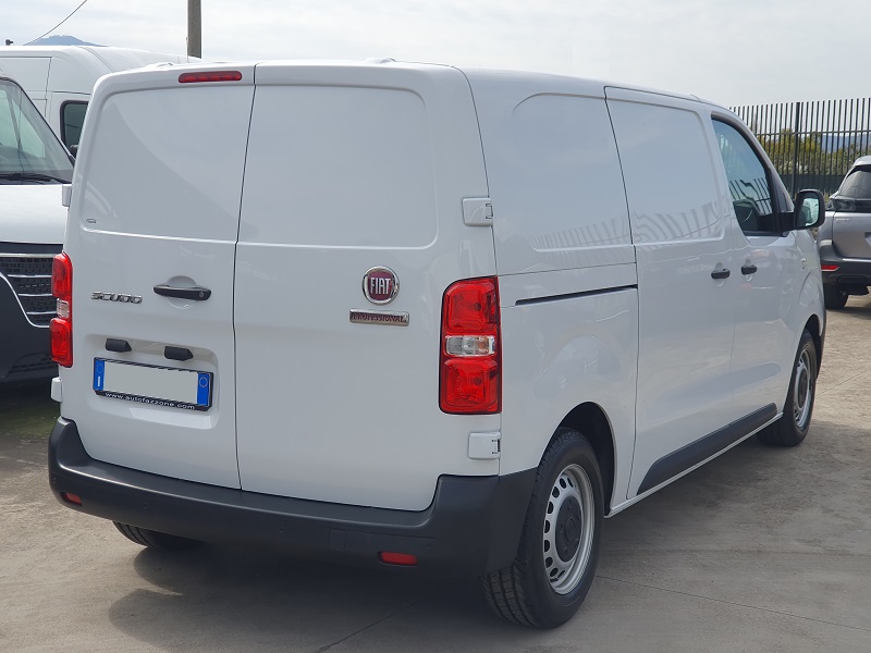 
								FIAT Scudo 2.0 BlueHDI 145CV S&S Cargo L2H1 Business full									