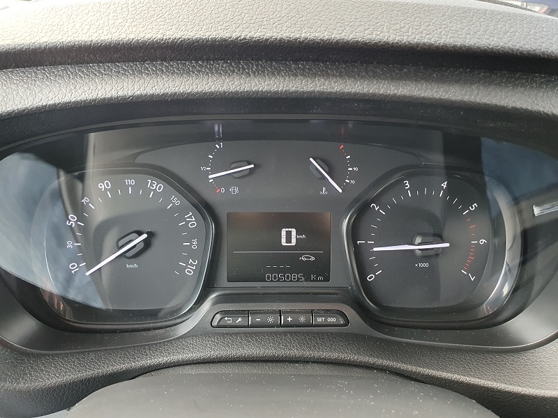 
								FIAT Scudo 2.0 BlueHDI 145CV S&S Cargo L2H1 Business full									