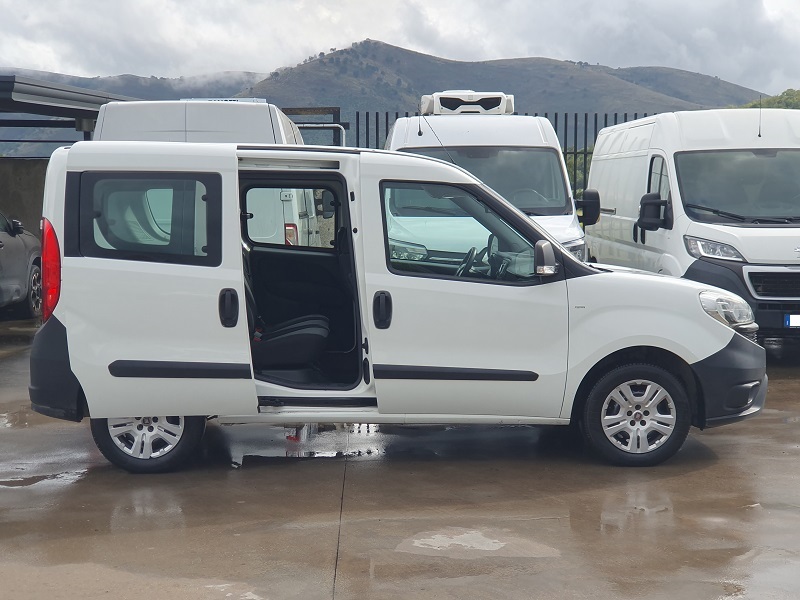 
								FIAT Doblò 1.3 MultiJet-2 95CV E6 PC-TN Combi N1 full									