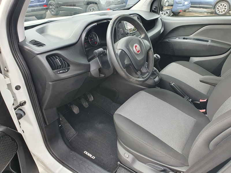 
								FIAT Doblò 1.3 MultiJet-2 95CV E6 PC-TN Combi N1 full									