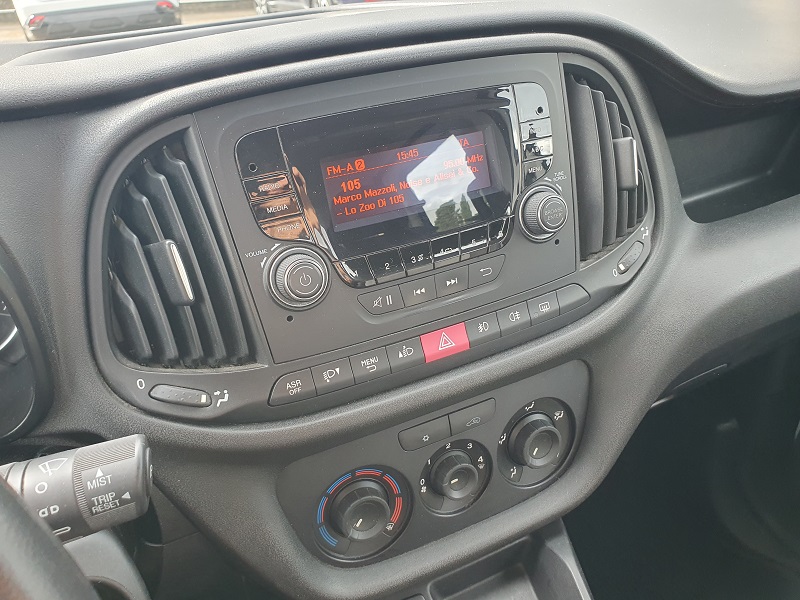 
								FIAT Doblò 1.3 MultiJet-2 95CV E6 PC-TN Combi N1 full									