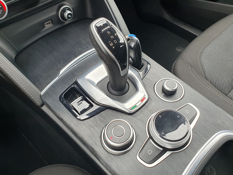 
								ALFA ROMEO Stelvio 2.2 TD 190CV S&S AT8 Q4 Business full									