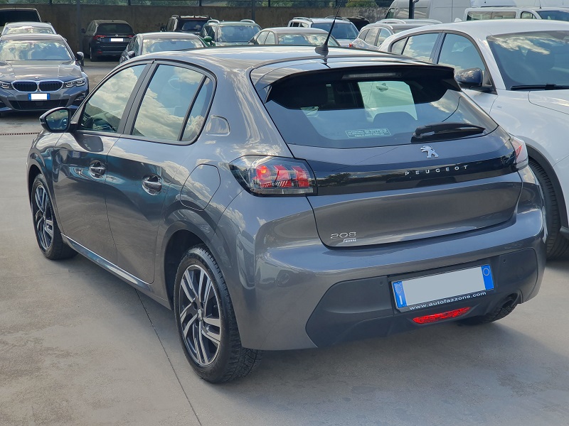 
								PEUGEOT 208 1.2 PureTech 75CV S&S Active Pack full									