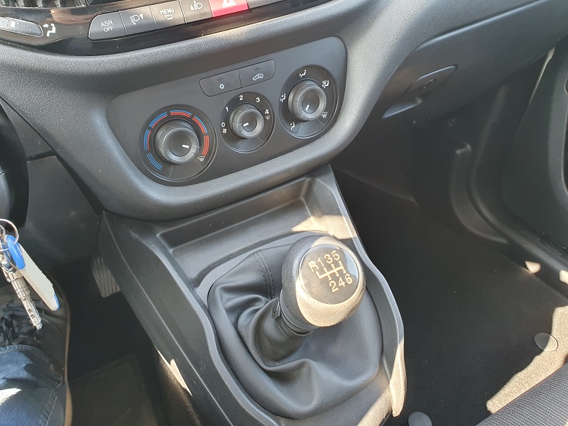 
								FIAT Professional Doblò 1.6 MJ-2 120CV PC-TN Cargo 3 Posti P. Lat. Lounge full									