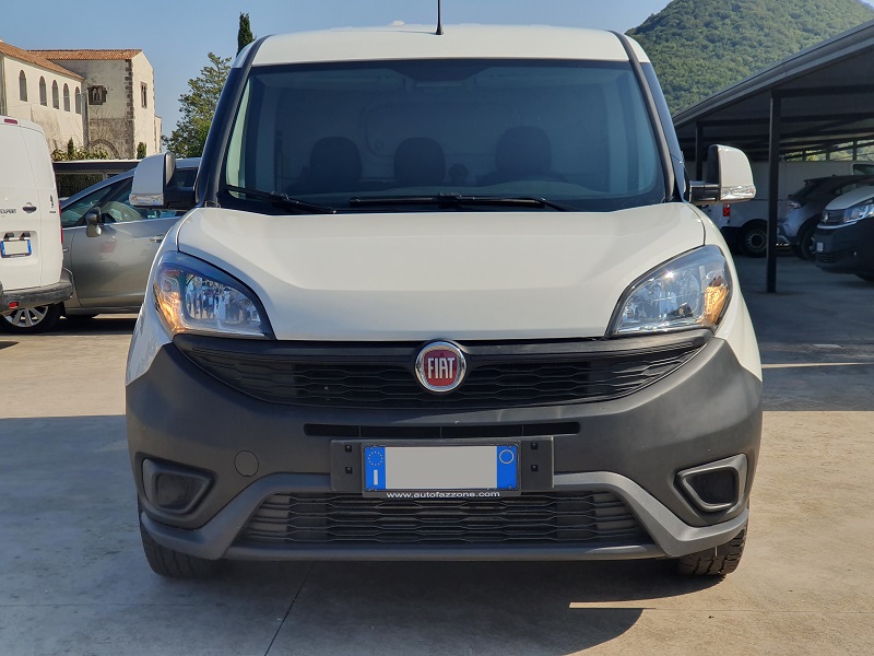 
								FIAT Professional Doblò 1.6 MJ-2 120CV PC-TN Cargo 3 Posti P. Lat. Lounge full									